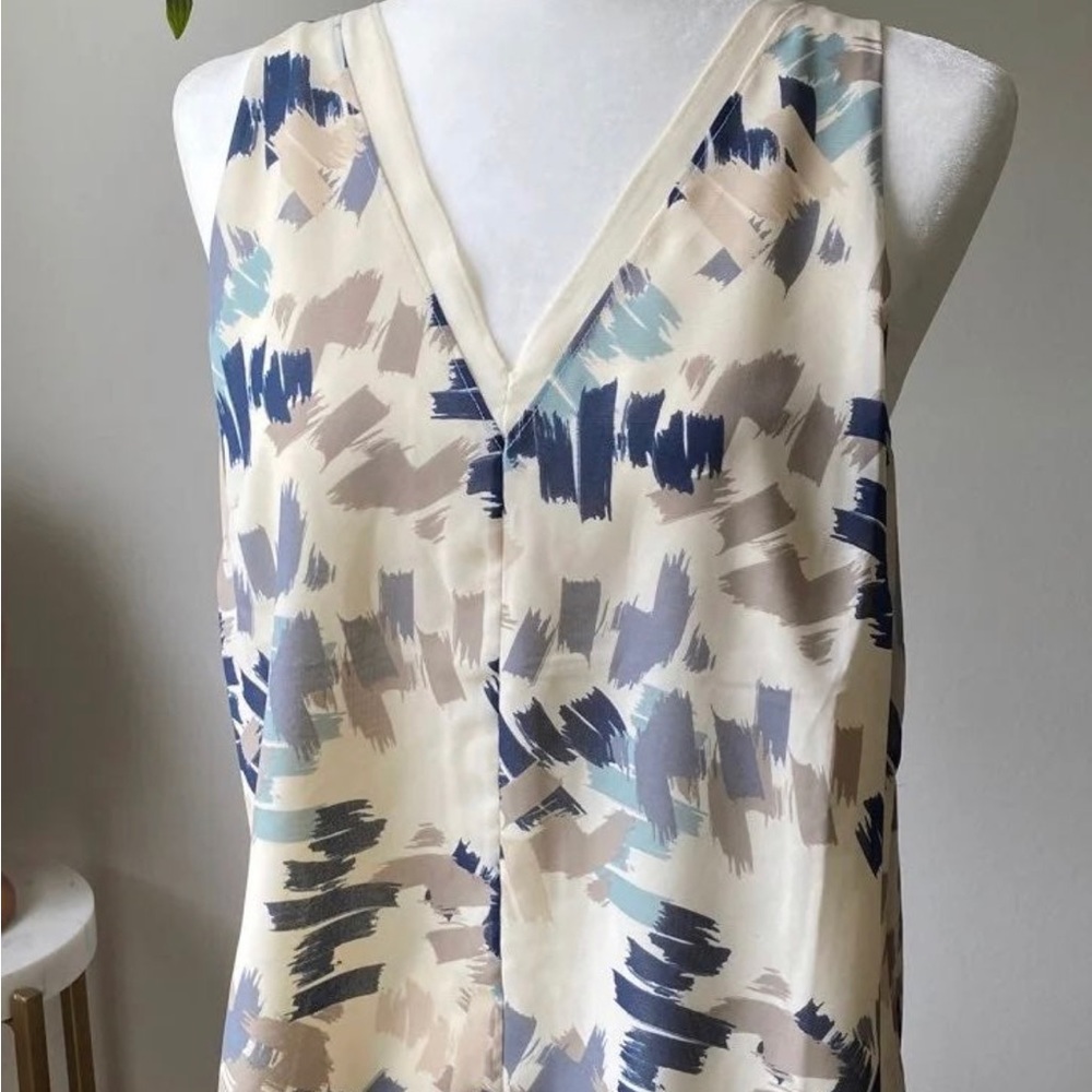 Banana republic top. Size medium.